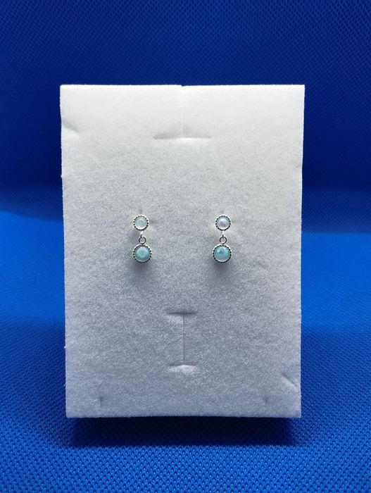 Kolczyki srebrne sztyfty wkrętki z syntetycznymi opalami srebro 925