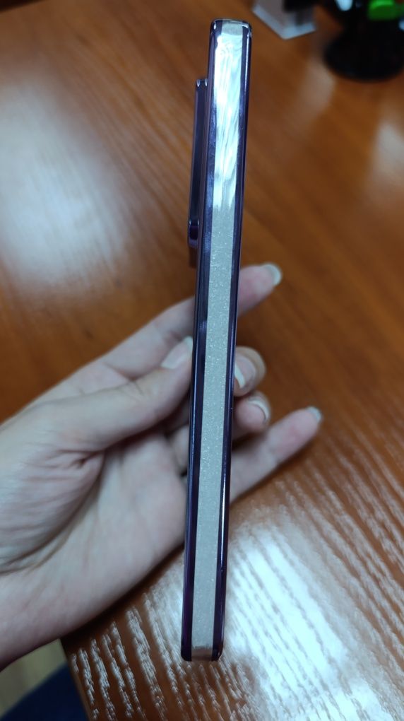 Продам чехол на Xiaomi Redmi note 13 pro 5g