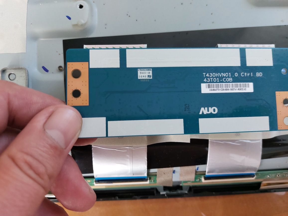 Телевізор  LG 43LH500T