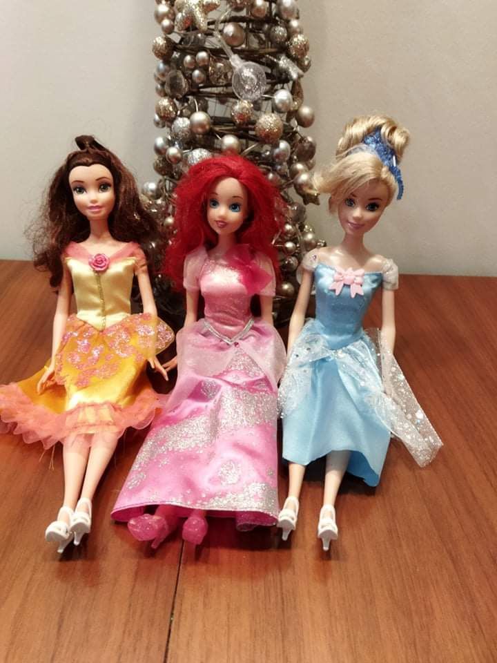 Disney księżniczki, Kopciuszek,Arielka,Bella, Barbie