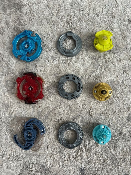 Продам Бейблейд прості та хасбро