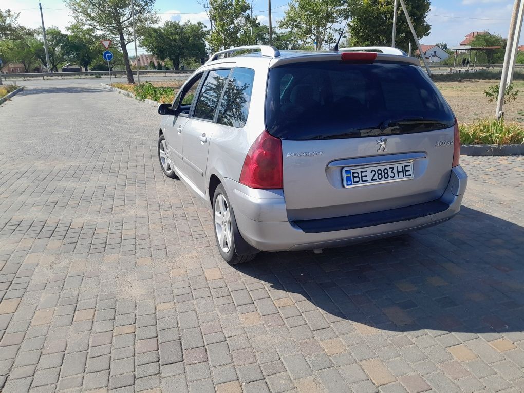 Пежо 307 sw  хороший автомобиль