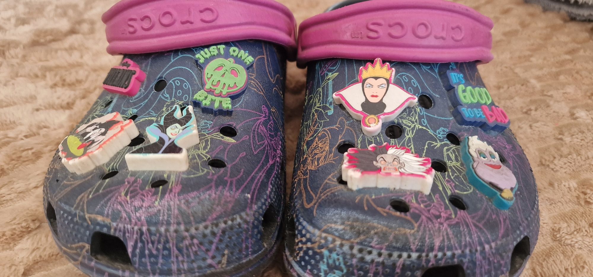 Crocs Disney Villains Klapki