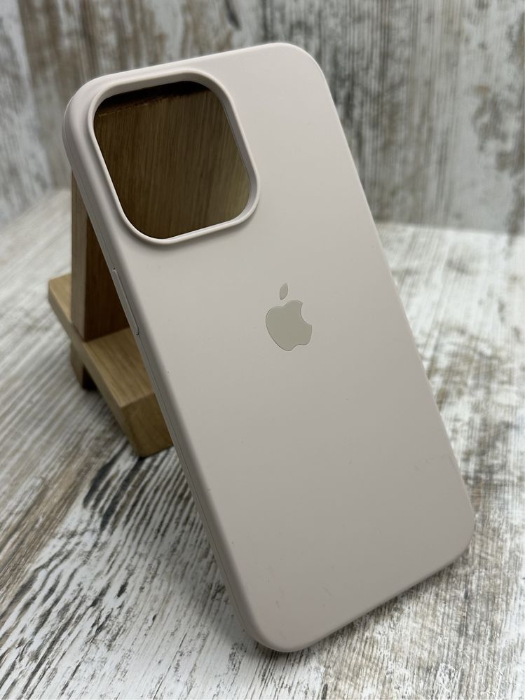 Чехол Silicone Case на iPhone 15 Pro Max/ 15 Pro/ 15