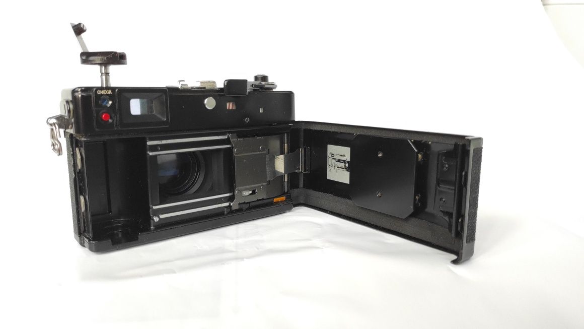 Canonet QL17 G-III