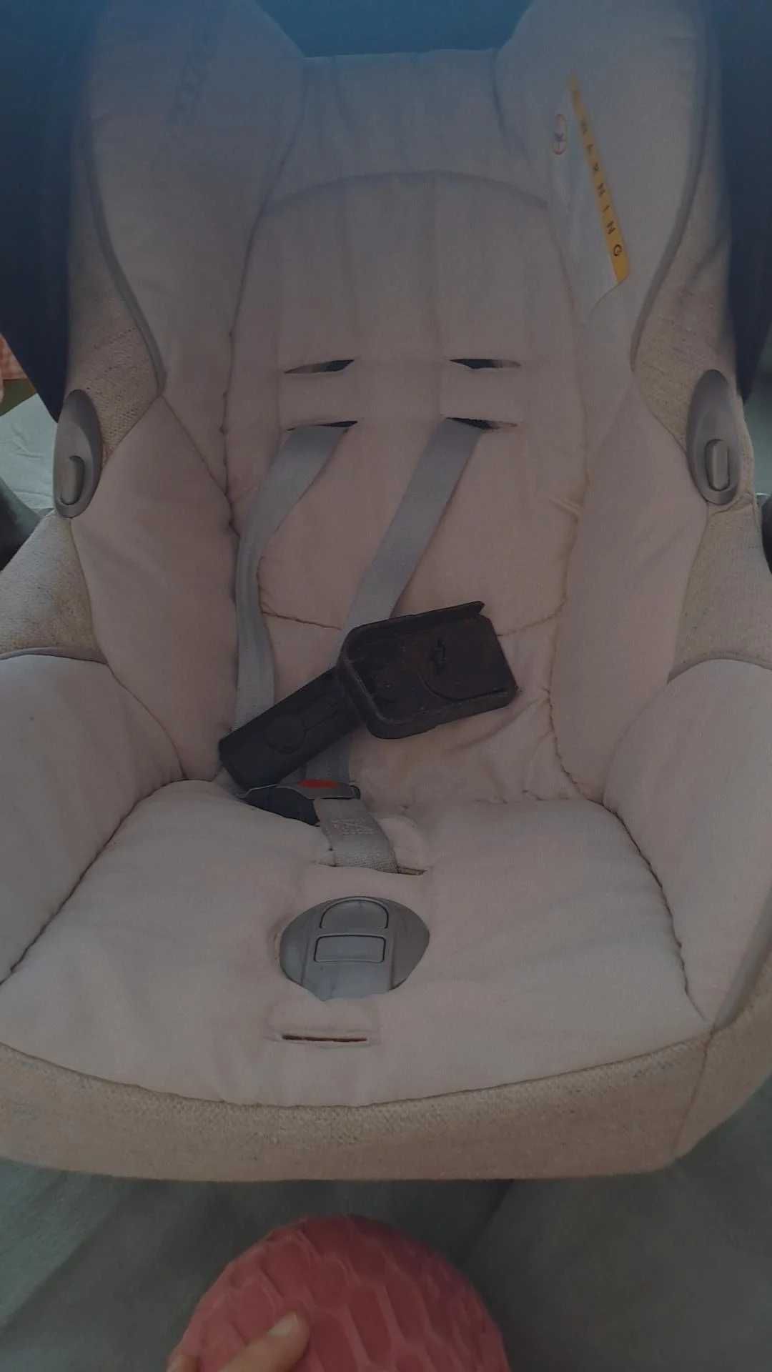 Vendo ovo de bebe maxi cosi