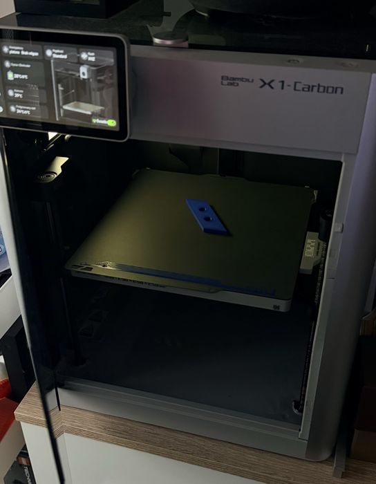 Drukarka 3D Bambu Lab X1C Carbon – Stan idealny