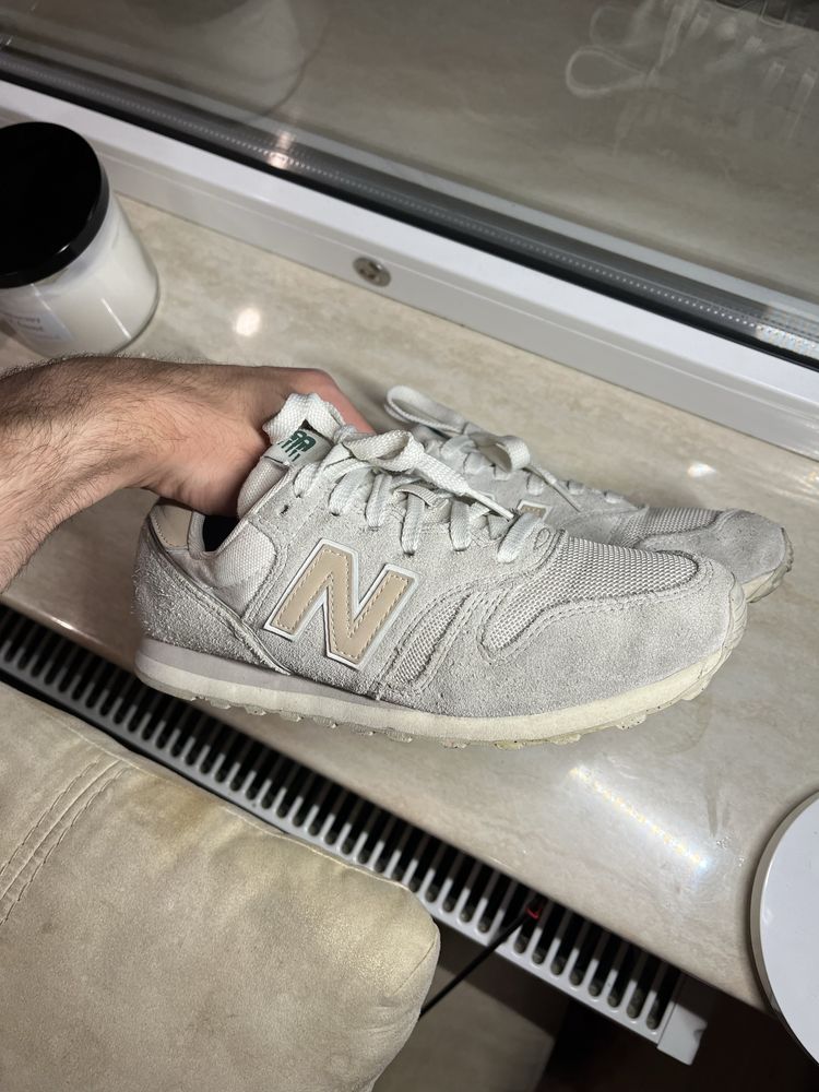 Жіночі кросівки New Balance 373 (38 розмір (24,5 см)) 574