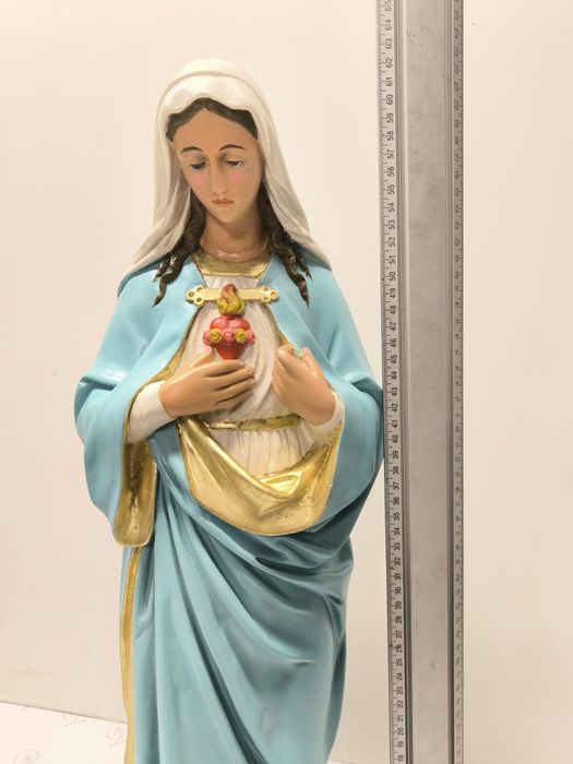 Figura Matki Boskiej 61 cm, po naprawie, odmalowana i pozłocona