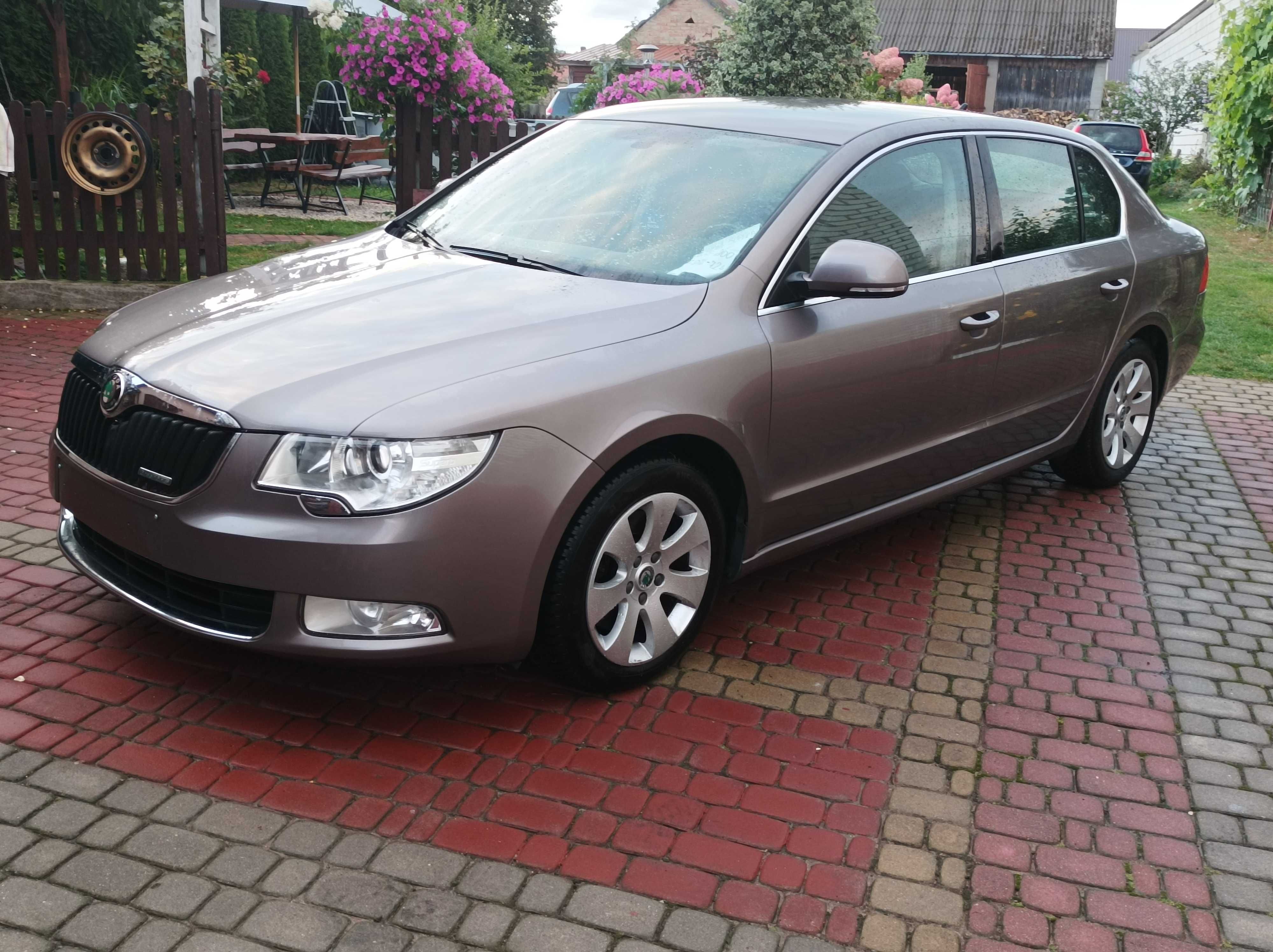 Skoda Super**2011R**1.6D**Ładny Kolor**Niski Przebieg**Zadbana**