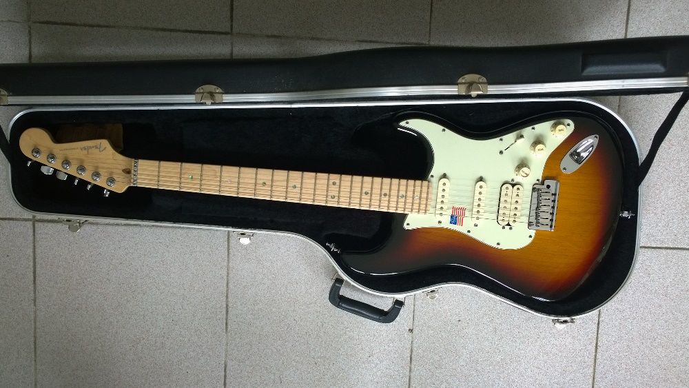 American Deluxe Stratocaster® HSS (Made in USA)