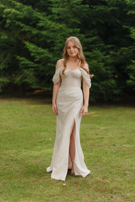 Випускна/вечірня сукня