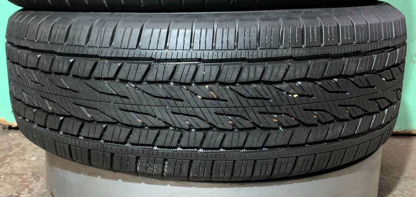 275/60/20 Continental ContiCrossContact LX2