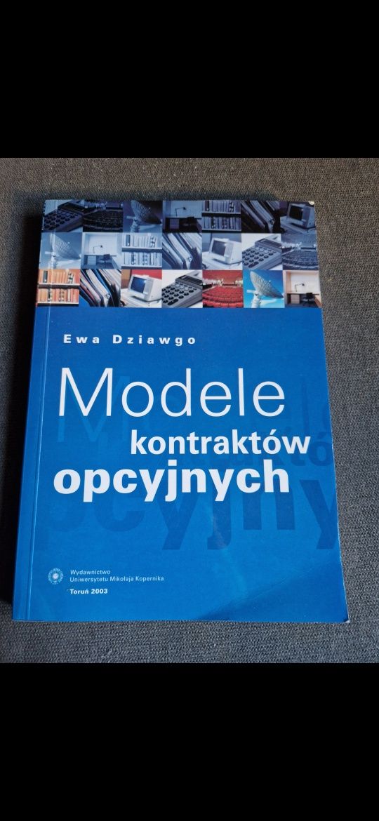 Książka modele kontraktów opcyjnych Ewa Dźwiago