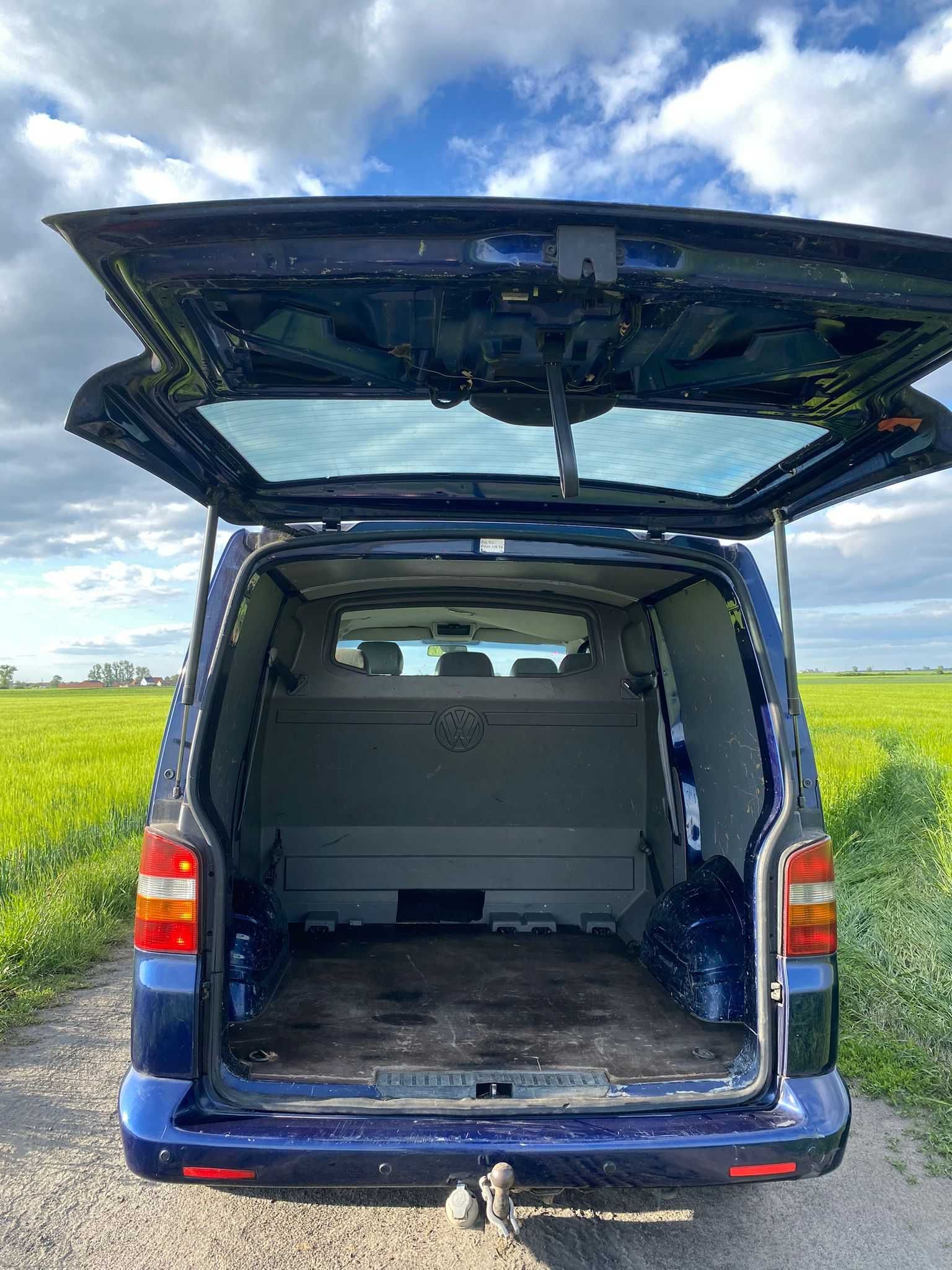 Volkswagen Transporter T5 5 osobowy