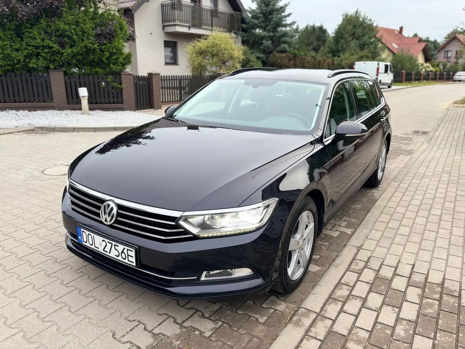 Volkswagen Passat pak.zima, podg.4 fotele+kier+przed.szyba,klima3str,akt.temp,8xMichelin