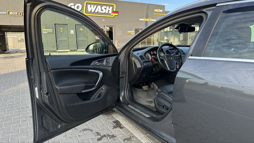 Opel Insignia 2012