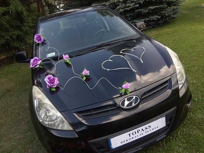 DS14 Dekoracja ślubna na samochód - róże fioletowe