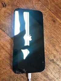 Apple iPhone 12 Pro uszkodzony