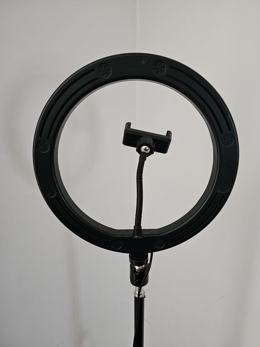 Ring Light 360° com tripé e comandos