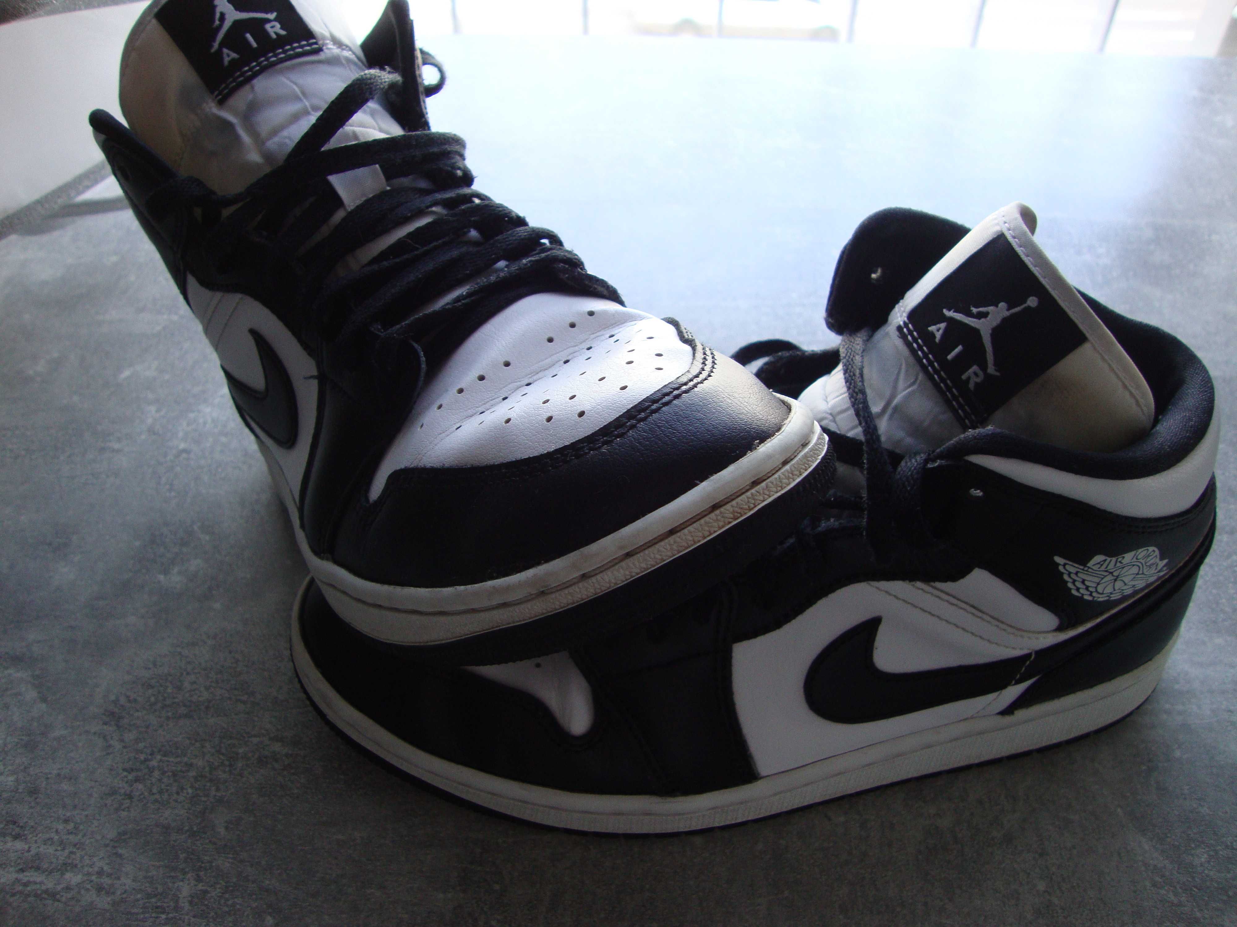 NIKE JORDAN 1 retro rozmiar 41 wkładka wewnętrzna 26,5 cm Oryginał