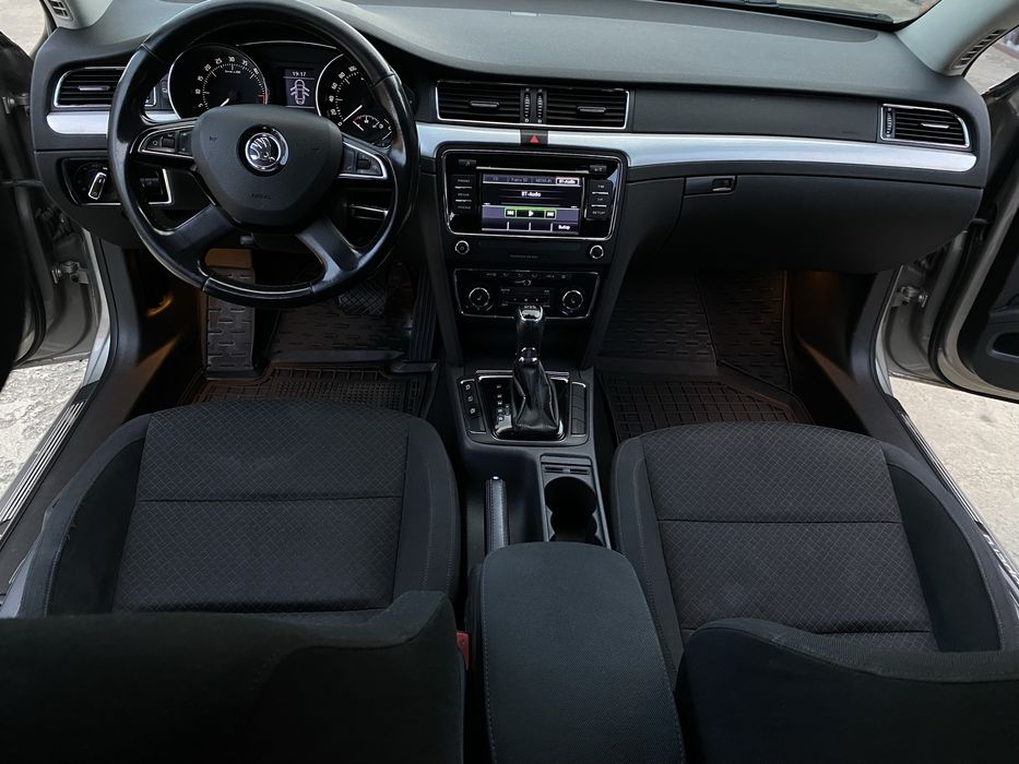 Skoda Superb 2013 Шкода Суперб 2013(рестайлінг) 2.0tdi автомат