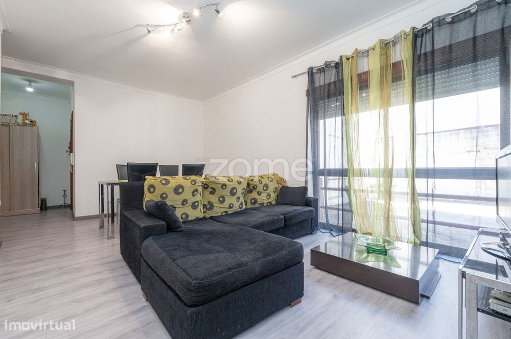 Apartamento T2 em São Martinho