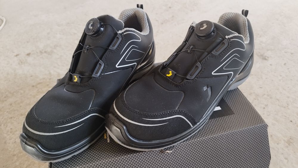 Buty robocze s3 z boa WODOODPORNE Safety Jogger Flow S3 LOW r. 45 nowe