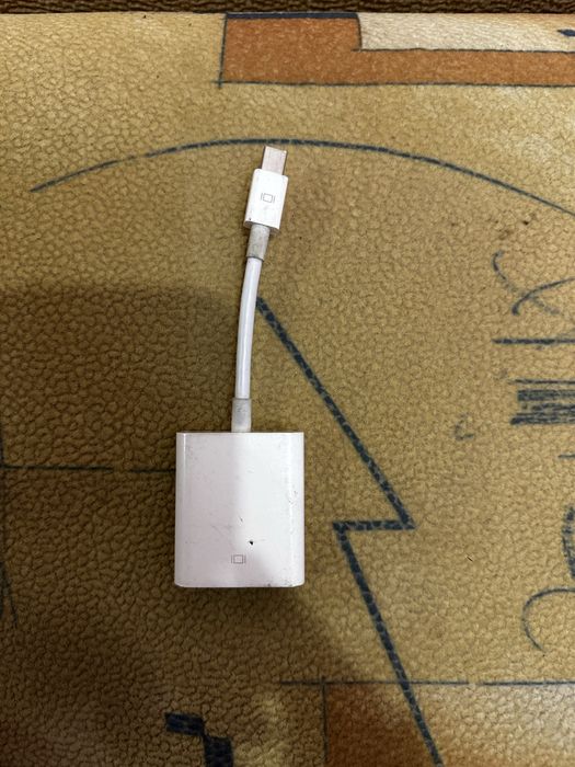 Перехідник A1307