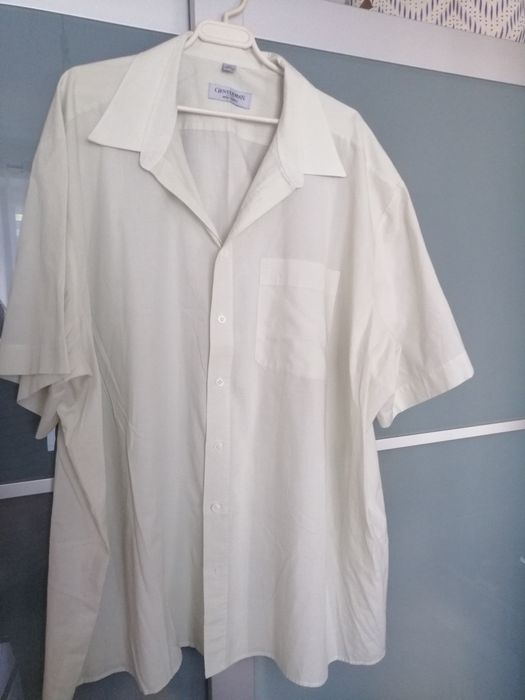 Kremowa koszula z kieszonka rozmiar 3 XL