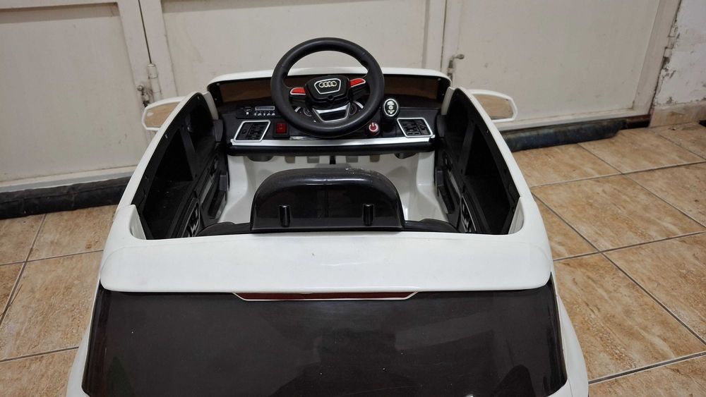 Carro eletrico Infantil AUDI Q5