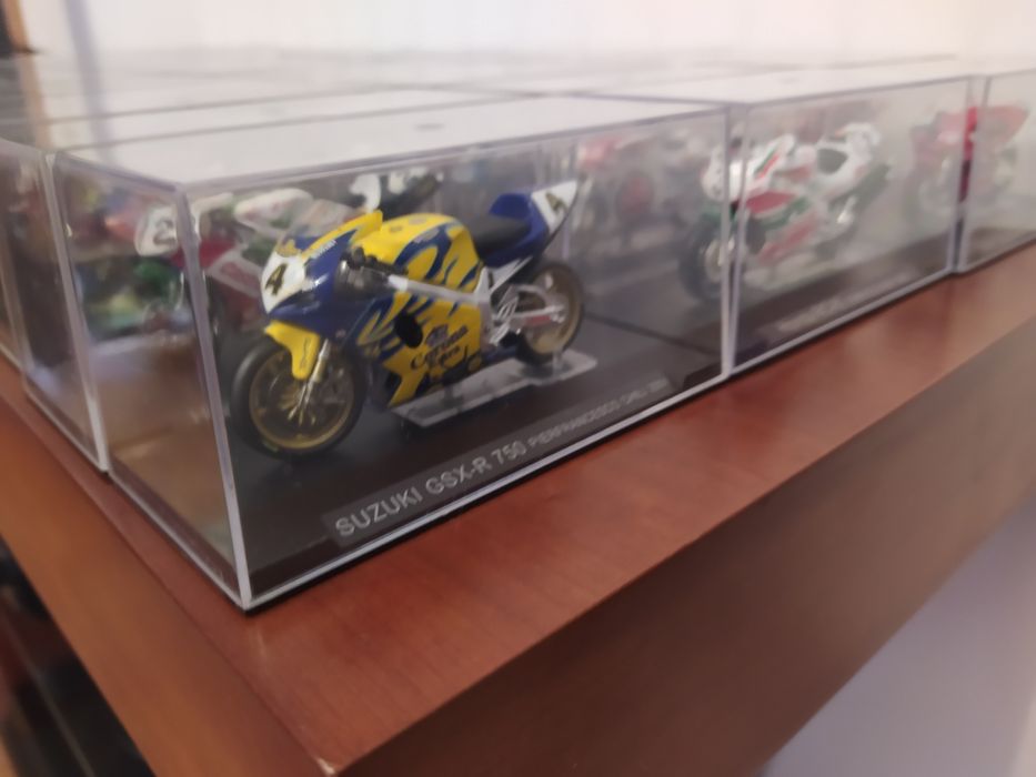 miniaturas 1/24 motos competiçao