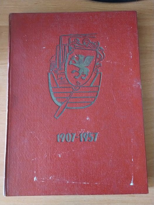 Księga pamiątkowa, 50-lecie Poligrafii