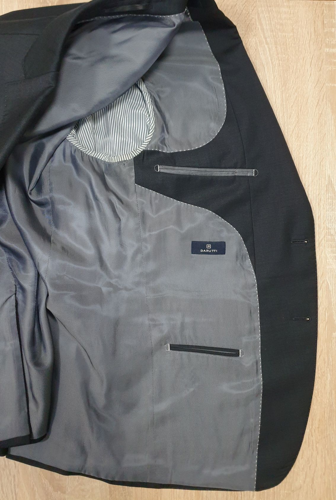 Barutti - 50  M-L - Піджак чоловічий Графітовий мужской пиджак жилетка