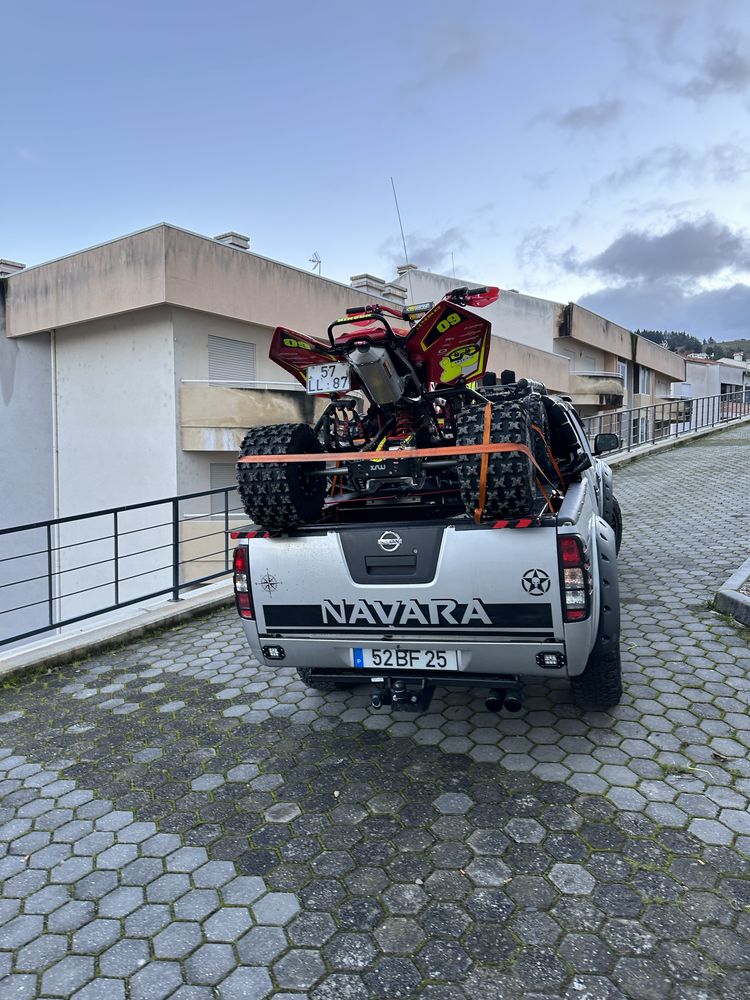 Nissan navara D40