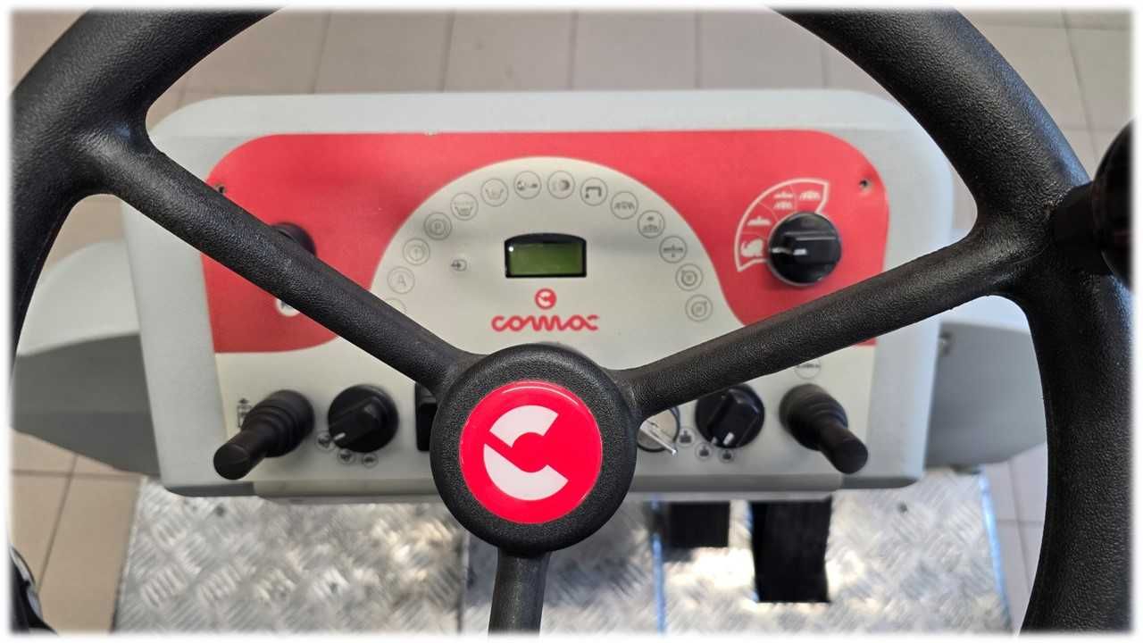 Szorowarka Comac Ultra 120 z nową baterią