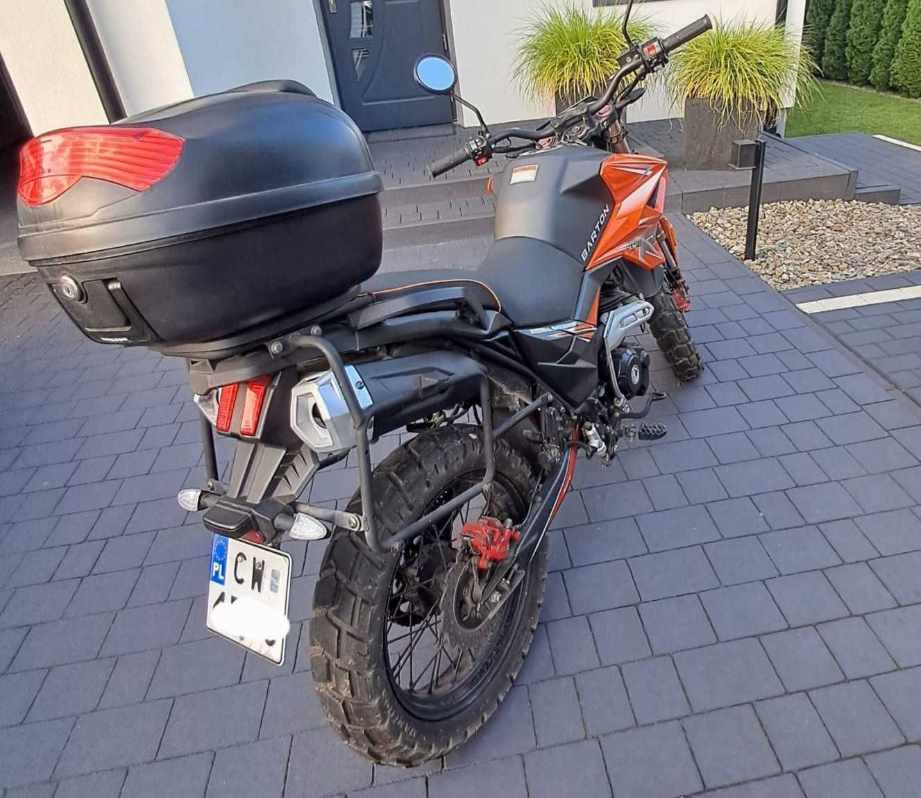 Motocykl Barton Hyper