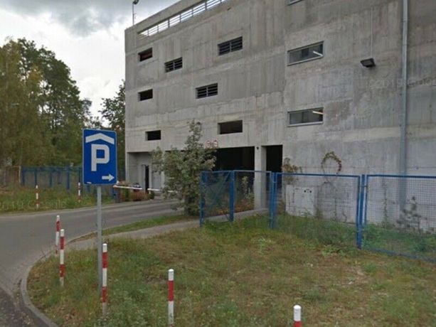 Miejsce parkingowe Ksiecia Bolesława 7F