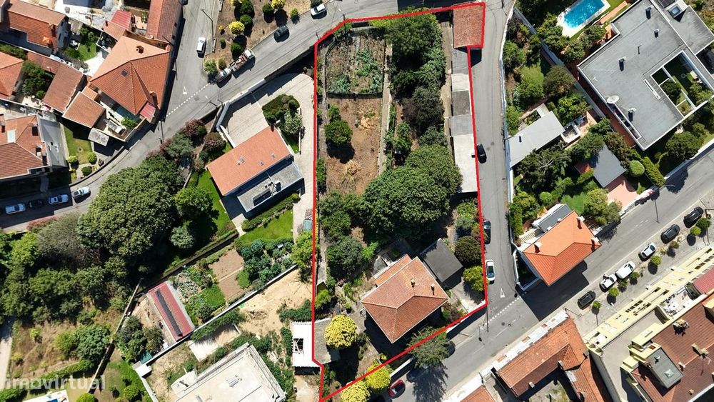 Vende-Se Terreno - Construção Edf Multifamiliar – Mozelos, S. M. Feira