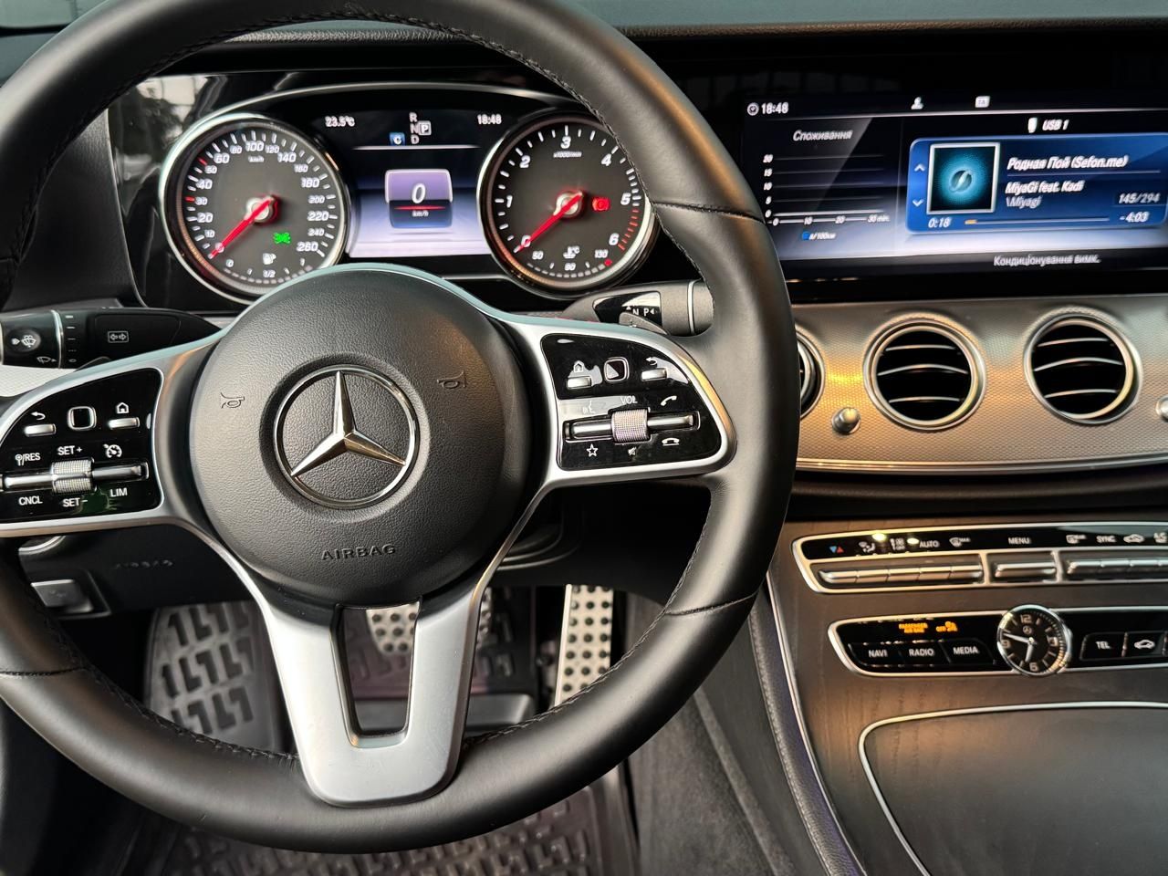 Mercedes E-Class 213 E220 D