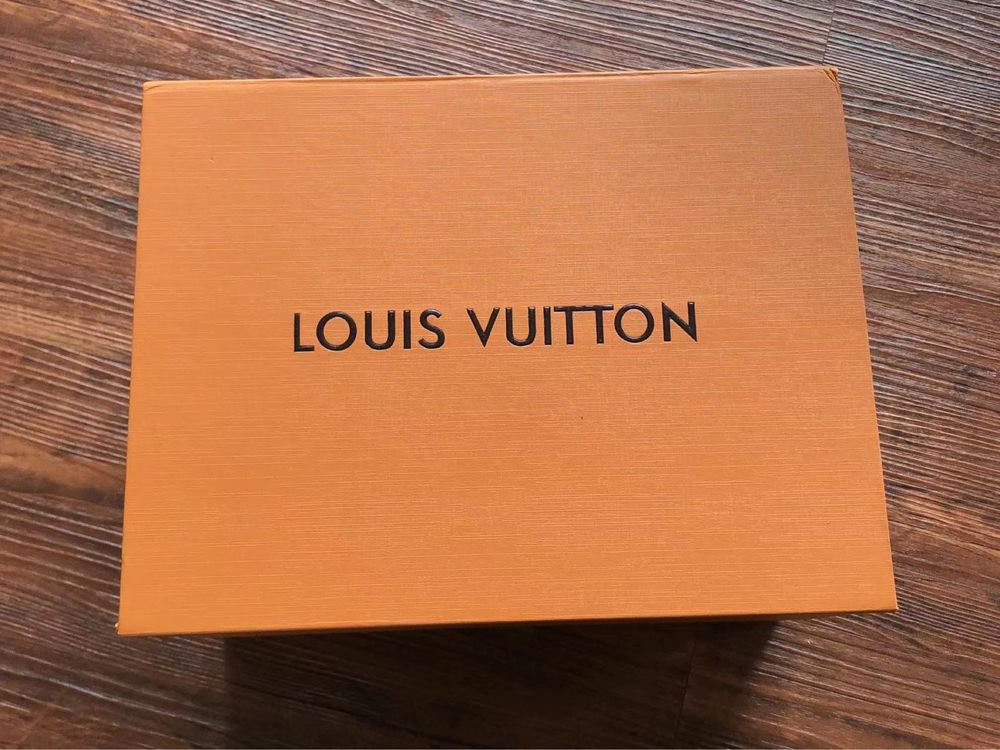 Torebka Na Ramię Różowa Louis Vuitton LV