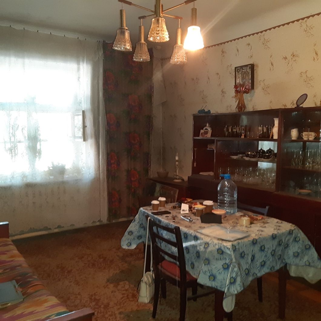 Продам 2х ком квартиру на Дзержинке