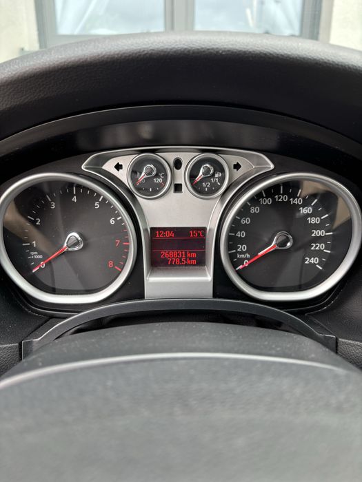 Ford Focus 1.8 FF Silver X