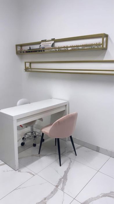 Podnajmę miejsce dla stylistki paznokci Katowice centrum / środmiescie