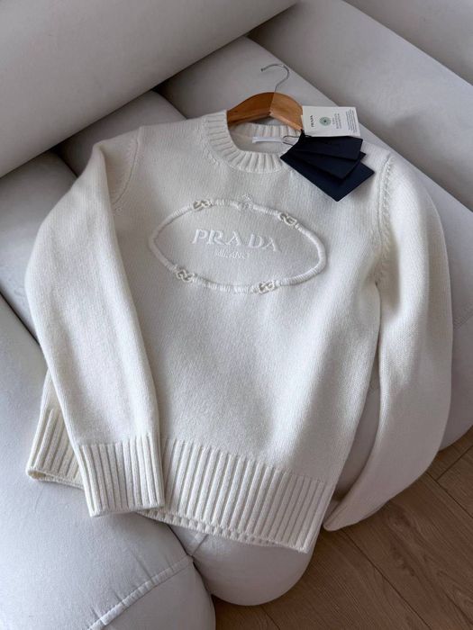 Светр Prada люкс