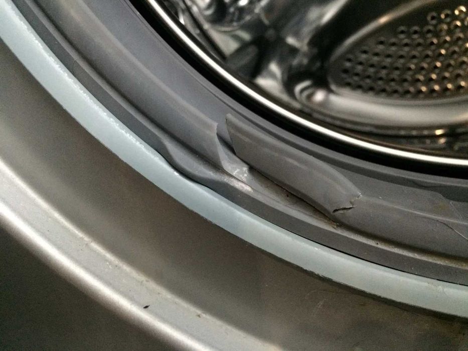 Substituição da borracha do óculo de maquina de lavar roupa.