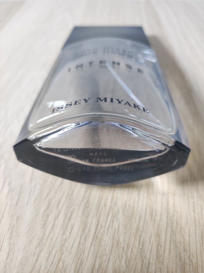 Issey Issey Miyake l'Eau d'Issey pour Homme Intense