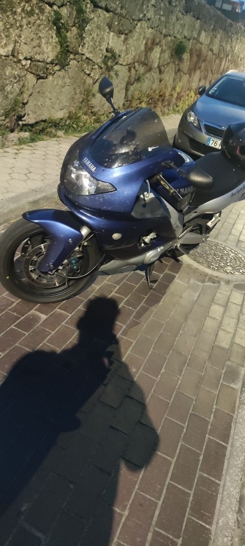 Yamaha thundercat YZF 600