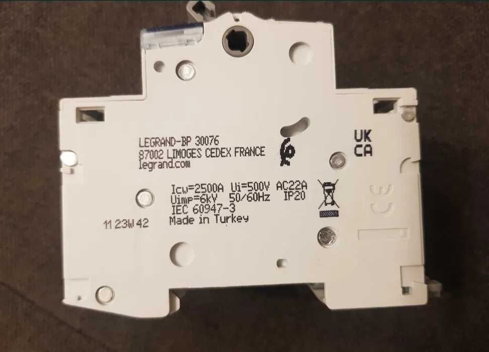 Legrand rozłącznik izolacyjny 3P 100 A