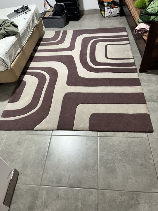 Mobília de casa bom estado